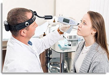 what is a otolaryngologist doctor