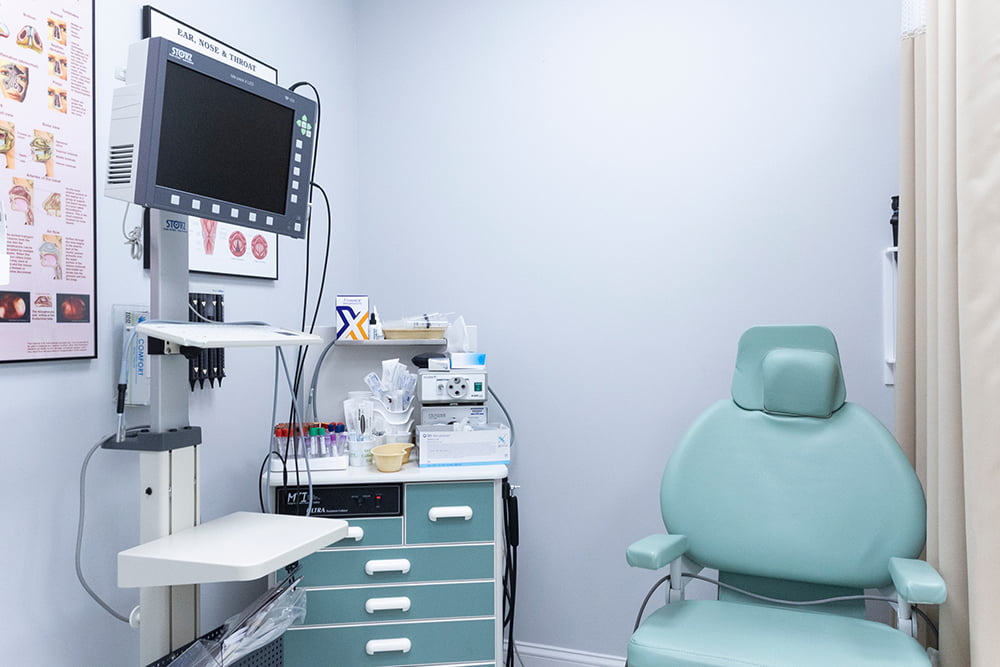 Ave X ENT Exam room